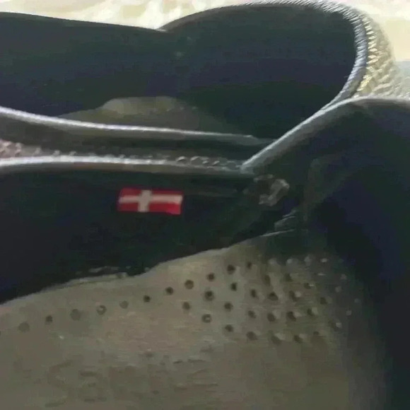 Sanita Snakeskin print Leather Professional Slip-on Clogs Size 6.5 - Picture 5 of 9